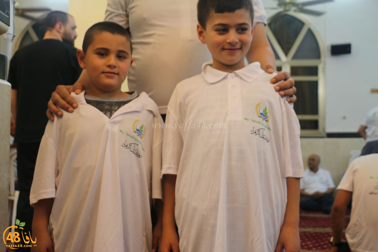 qomsan jami3yaia (13).jpg